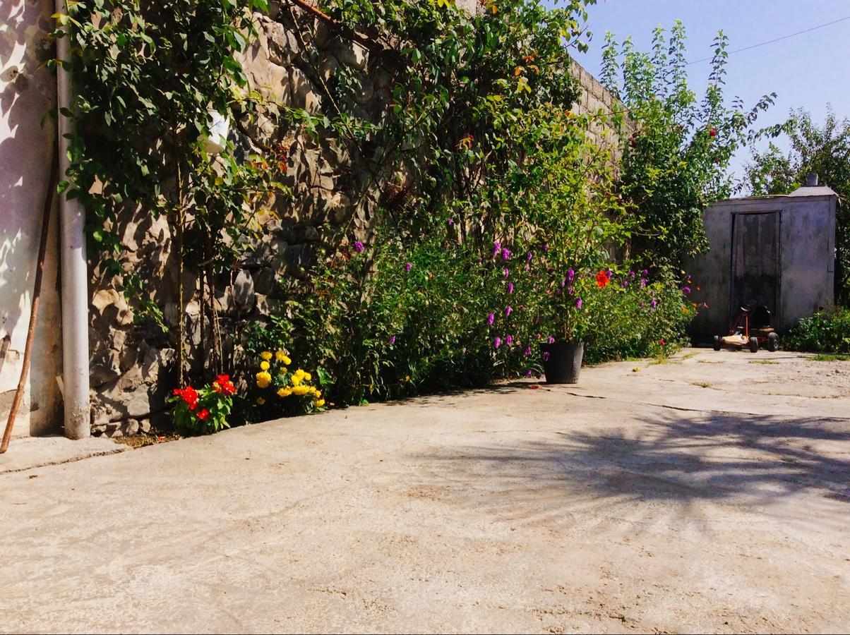 House On Ashiq Cuma Street 8 Panzió Şǝki Kültér fotó
