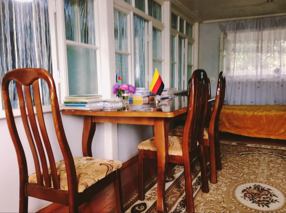 House On Ashiq Cuma Street 8 Panzió Şǝki Kültér fotó